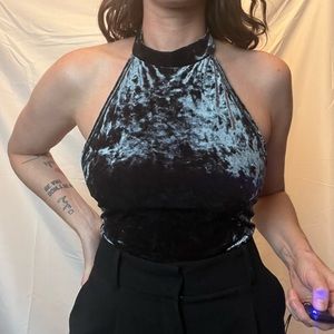 MOVING IN 5 DAYS! Everything must go! Make an offer